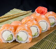 Филадельфия с лососем