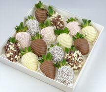 Клубника в шоколаде в наборе Шарм