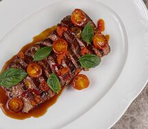 Говядина в соусе самбал