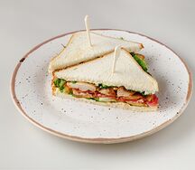 Сэндвич с бедром цыпленка и абрикосовым глейзом