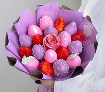 Букет клубники в шоколаде Притяжение S