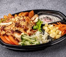 Куриная шаверма Турбо на тарелке