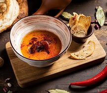 Чечевичный с бастурмой