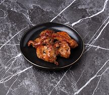 Шашлык из свиной мякоти на углях