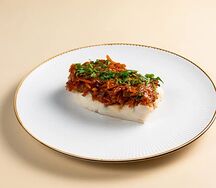 Спинка трески под овощным маринадом