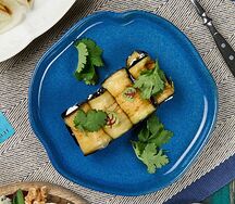 Рулетики из баклажанов