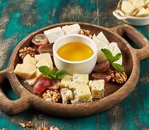 Сырная тарелка