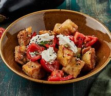 Салат с хрустящими баклажанами