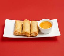 Жареный спринг-ролл с бананом