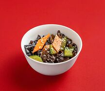 Древесные грибы с овощами