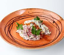 Пряный мясной салат