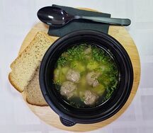 Суп с фрикадельками