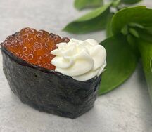 Суши Икура чиз