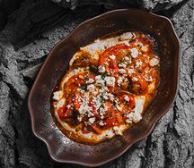 Печёные перцы с сыром фета и дзадзики