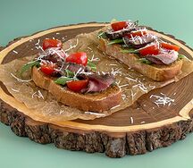 Брускетта с ростбифом