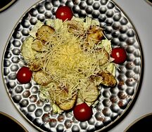 Цезарь с курицей