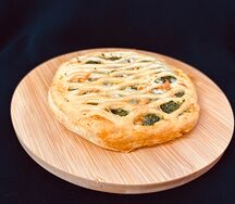 Хачапури со шпинатом большой
