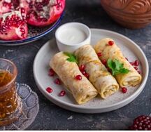 Блины с творогом и изюмом 