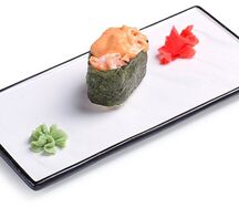 Гункан с креветкой спайси