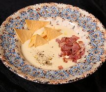 Сырный суп с беконом