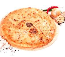 Осетинский пирог с мясом и грибами