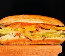 Mr. Beef с курицей и джемом из паприки