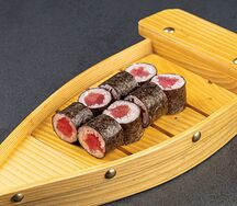 Маки с тунцом