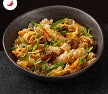Рисовая лапша с морепродуктами и цитрусовым соусом