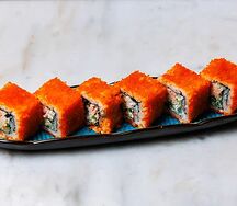 Ролл калифорния с крабом