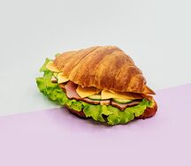 Круассан с карбонадом