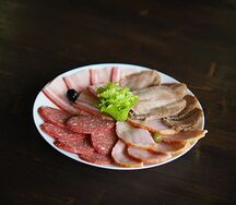 Мясное ассорти