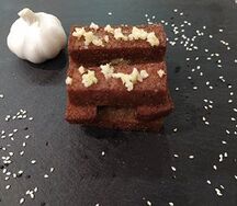 Гренки с чесноком