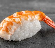 Суши с креветкой