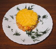 Салат-коктейль с копченой курицей