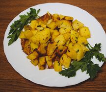 Картофель, запеченный с зеленью