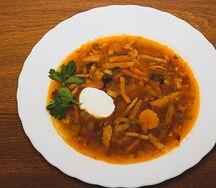 Солянка сборная мясная