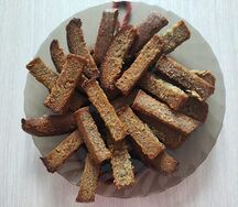 Гренки чесночные 