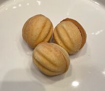 Орешки со сгущенным молоком 