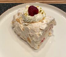 Меренговый рулет 