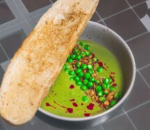 Крем-суп из мяты и зелёного горошка