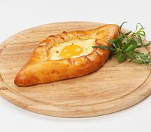 Хачапури по-аджарски