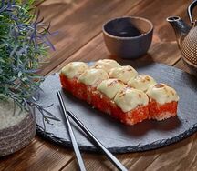 Запечённый с сыром и угрём