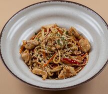 Wok с курицей 