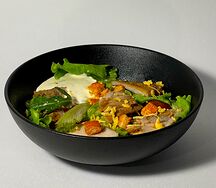 Цезарь с курицей