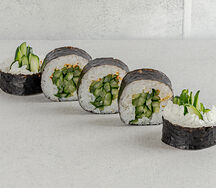 Ролл с огурцом