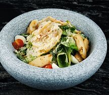 Цезарь с куриным филе