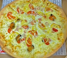 Пицца с морепродуктами