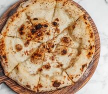 Фокачча с чесноком и тимьяном