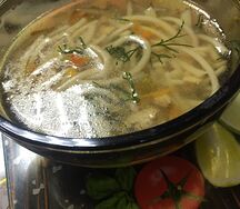 Куриный суп с домашней лапшой