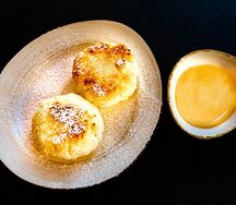Сырники с домашней карамелью 